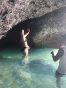 对于姑娘来说,闺蜜和男朋友哪个重要-权威有问必答平台